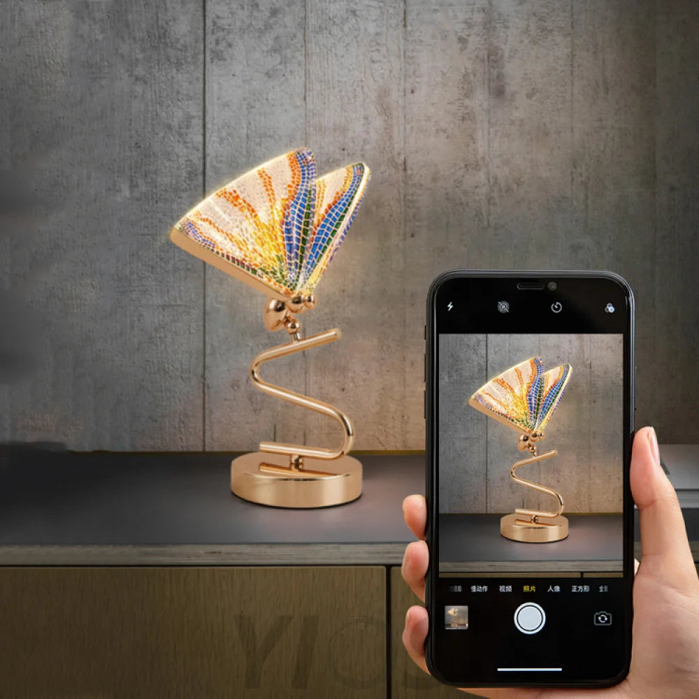 Moira Creative Butterfly Table Lamp