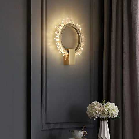 Natural Crystal Wall Sconce - Scene2-1-Yiosilamp