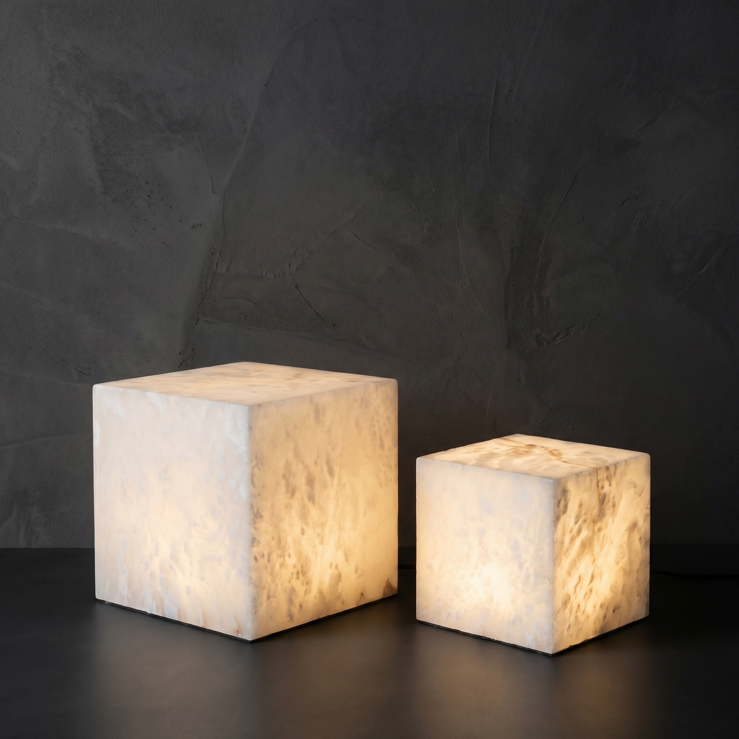 Yiosi Obelisco Cube Table Lamp - Image 1