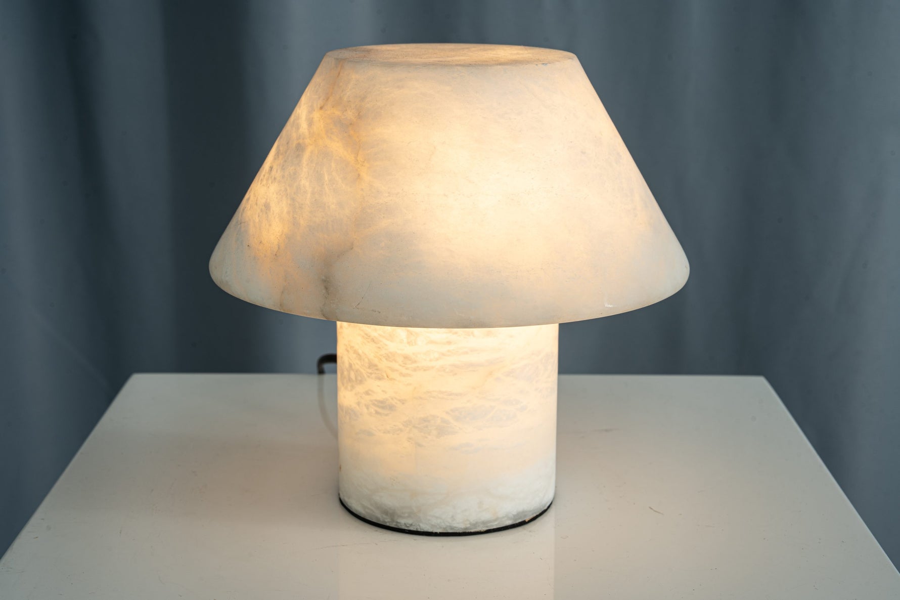 yiosi-obelisco-mushroom-large-t525-143-010.jpg
