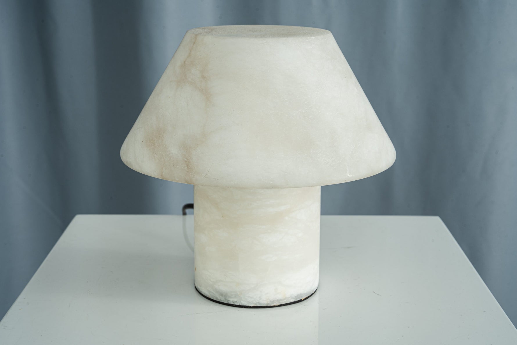 yiosi-obelisco-mushroom-large-t525-143-013.jpg