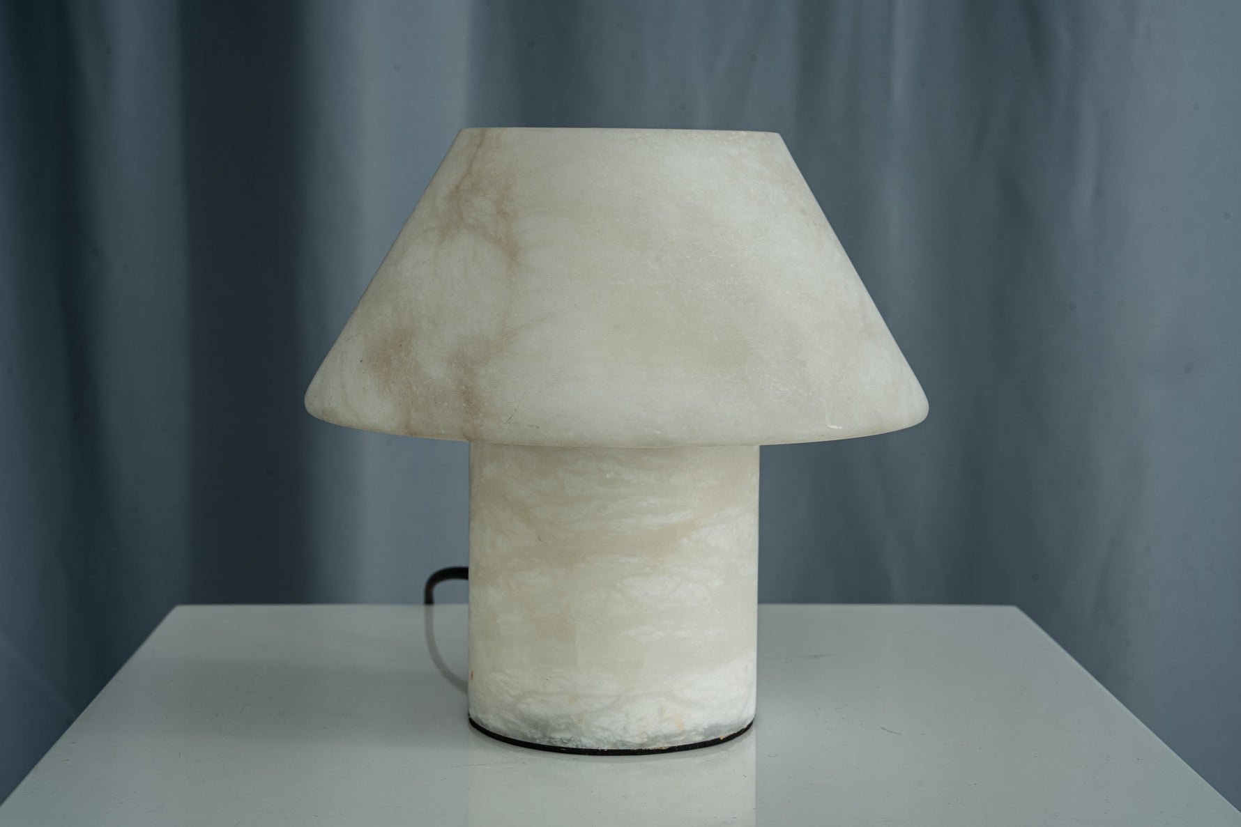 yiosi-obelisco-mushroom-large-t525-143-016.jpg