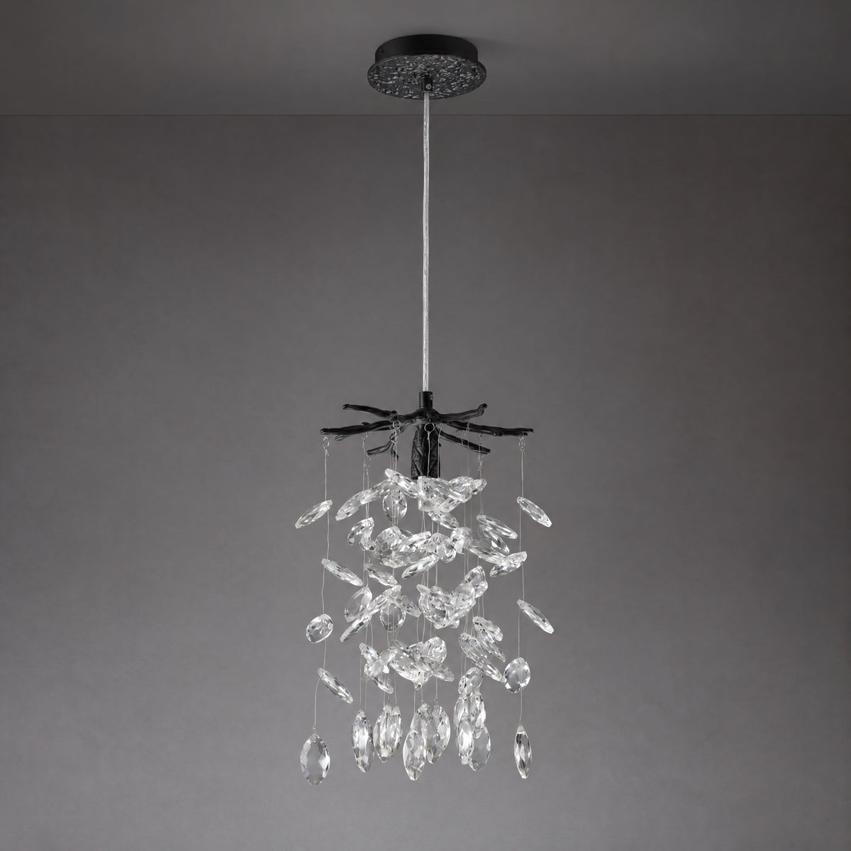 Odalys Modern Branch Pendant Light – lights off