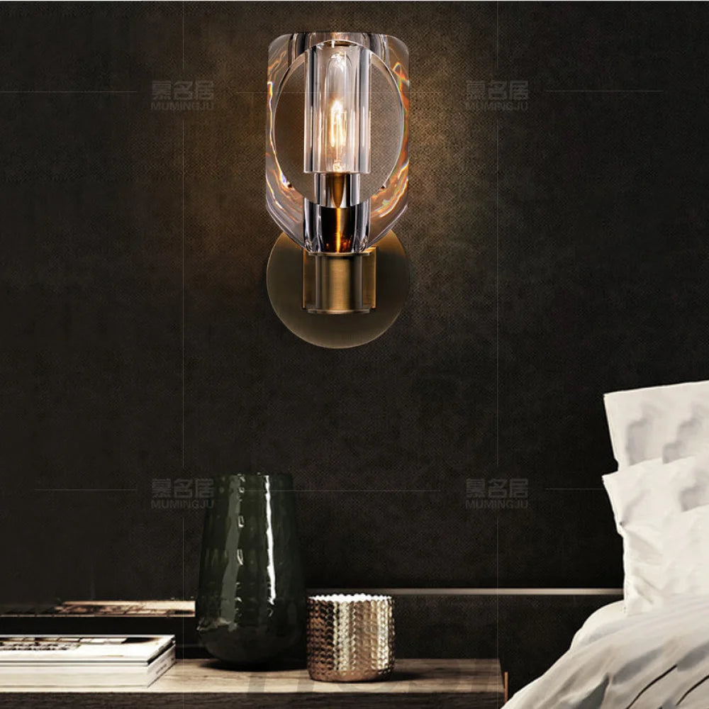 Bedside wall lamp