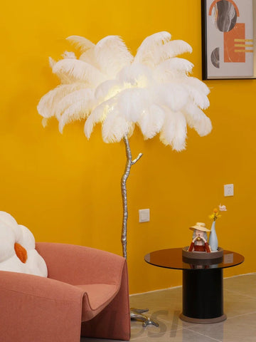 Ostrich Feather Floor Lamp - Feather-1-Yiosilamp