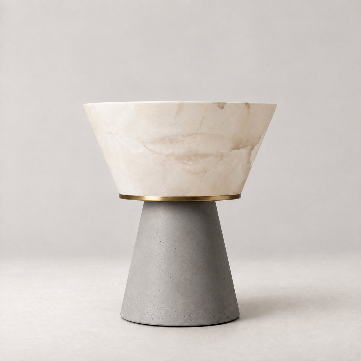 Pearl Modern Table Lamp For Bedside – lights off