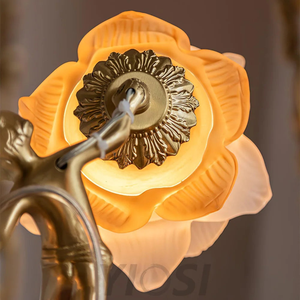 Putti Statuettes Brass Chandelier - Yiosilamp