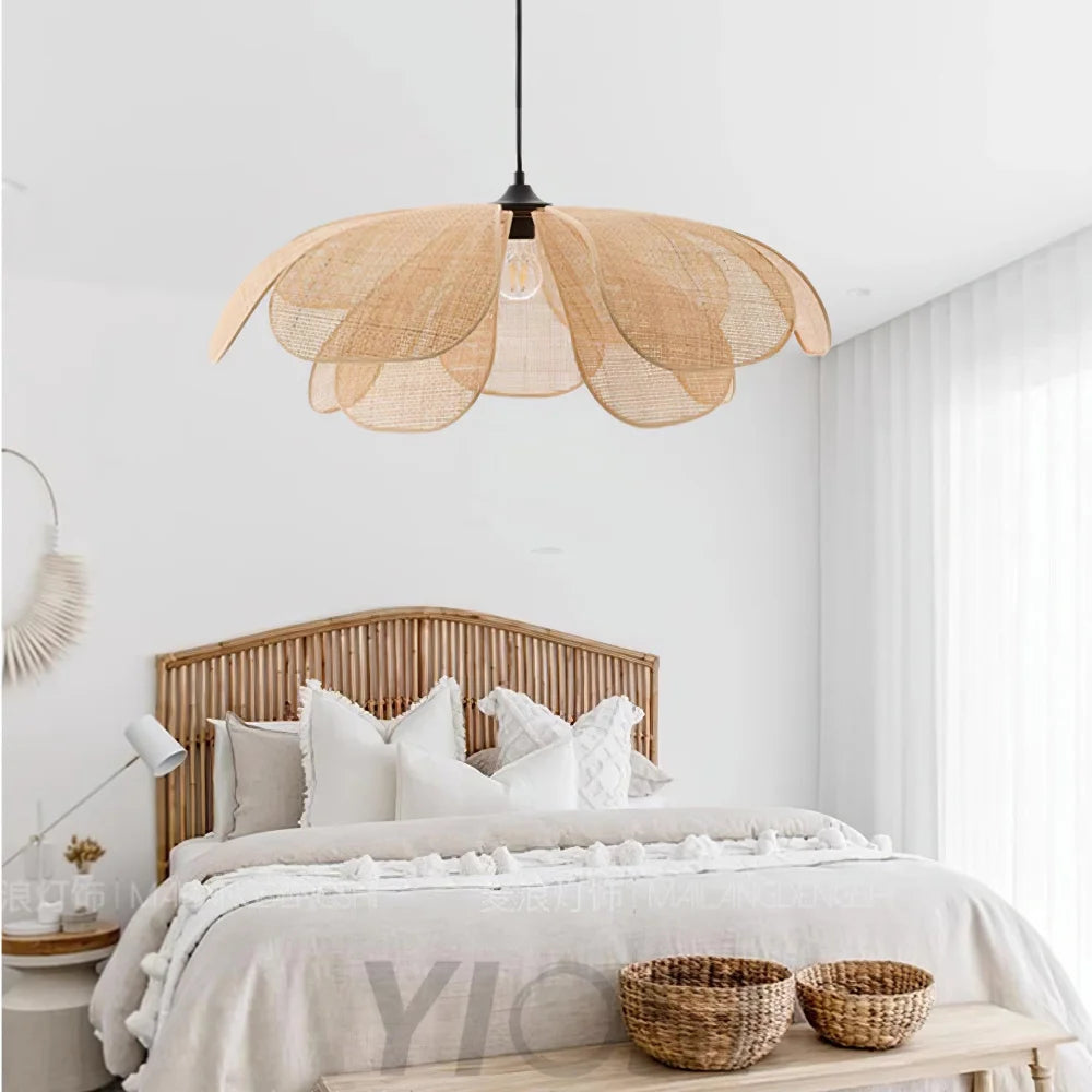 Rattan Petal Pendant - Nature rattan color & Black, Rattan-1-Yiosilamp