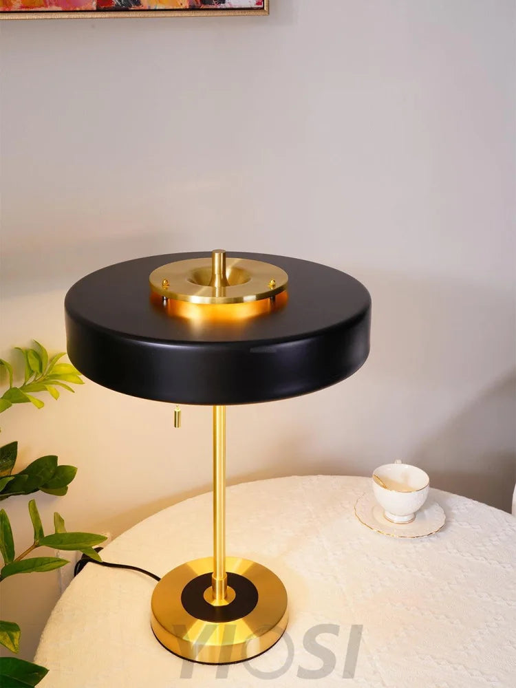 Revolve Table Lamp ∅ 13.8″ - Yiosilamp