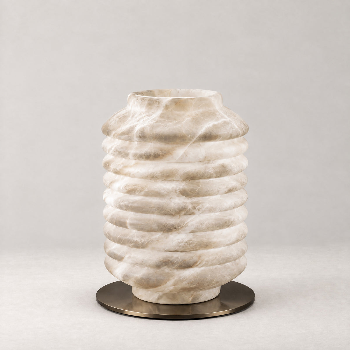 Ridged Jar Table Alabaster – lights off