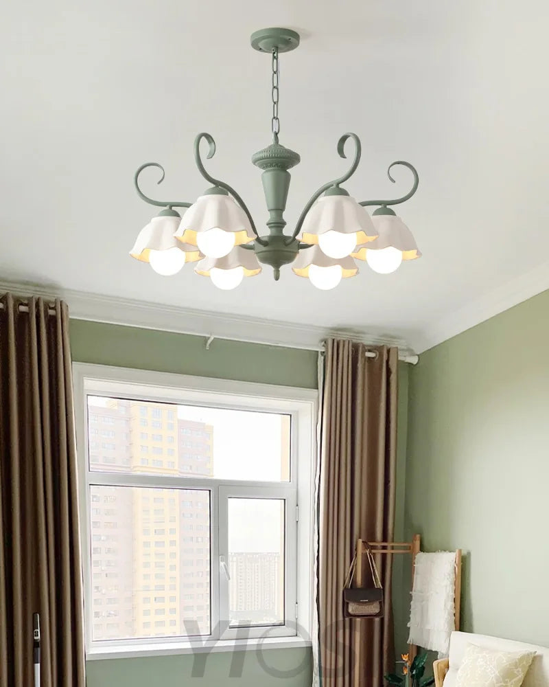 Savoy Flower Chandelier with 3/6/8 heads - Flower Ceramic, Green & White-1-Yiosilamp