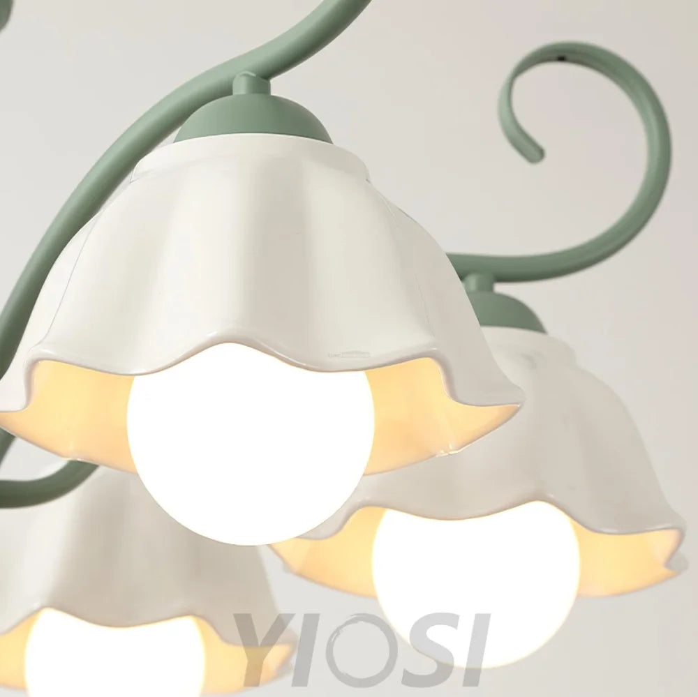 Savoy Flower Chandelier with 3/6/8 heads - Flower Ceramic, Green & White-1-Yiosilamp