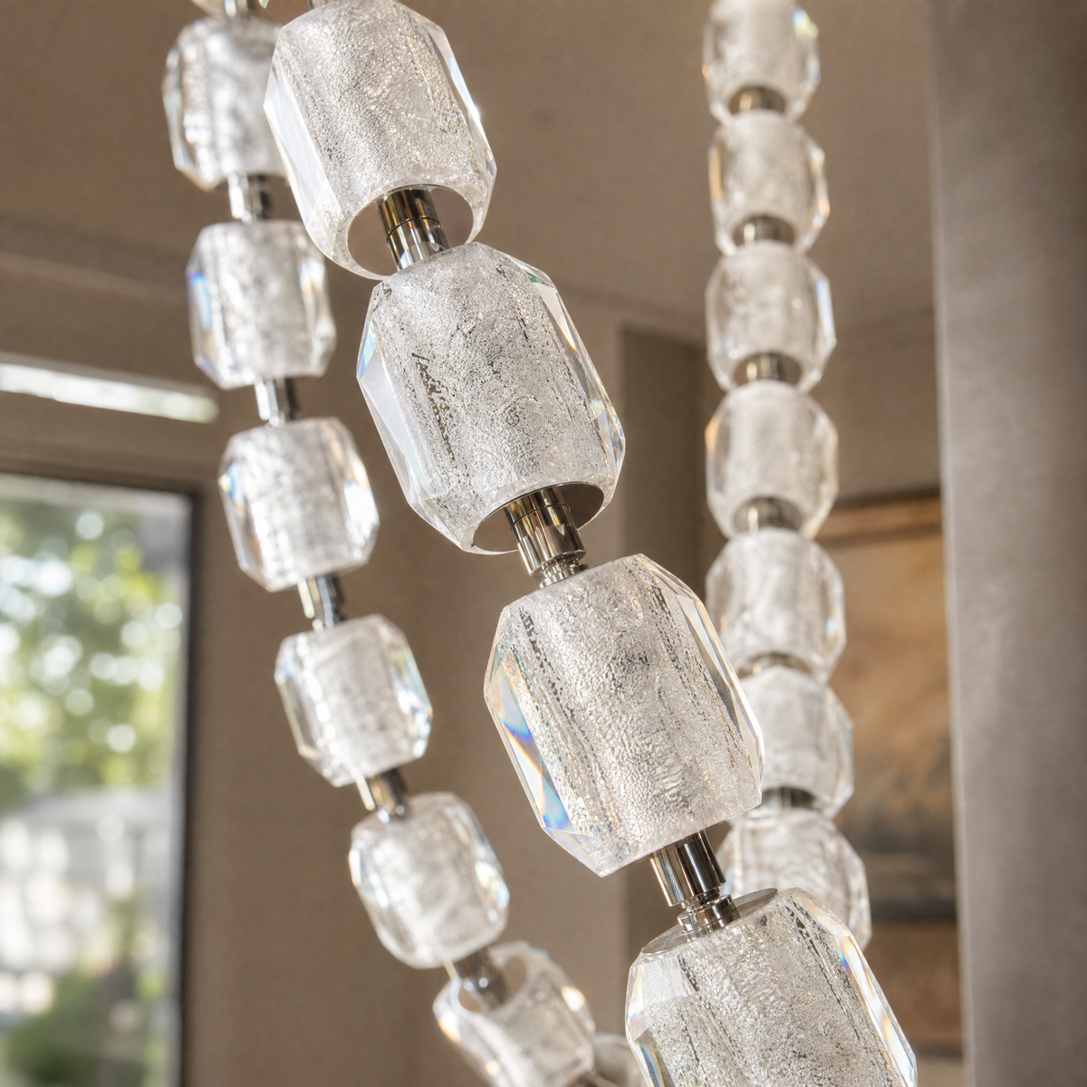 seduction-cascade-drape-chandelier_MLD-017