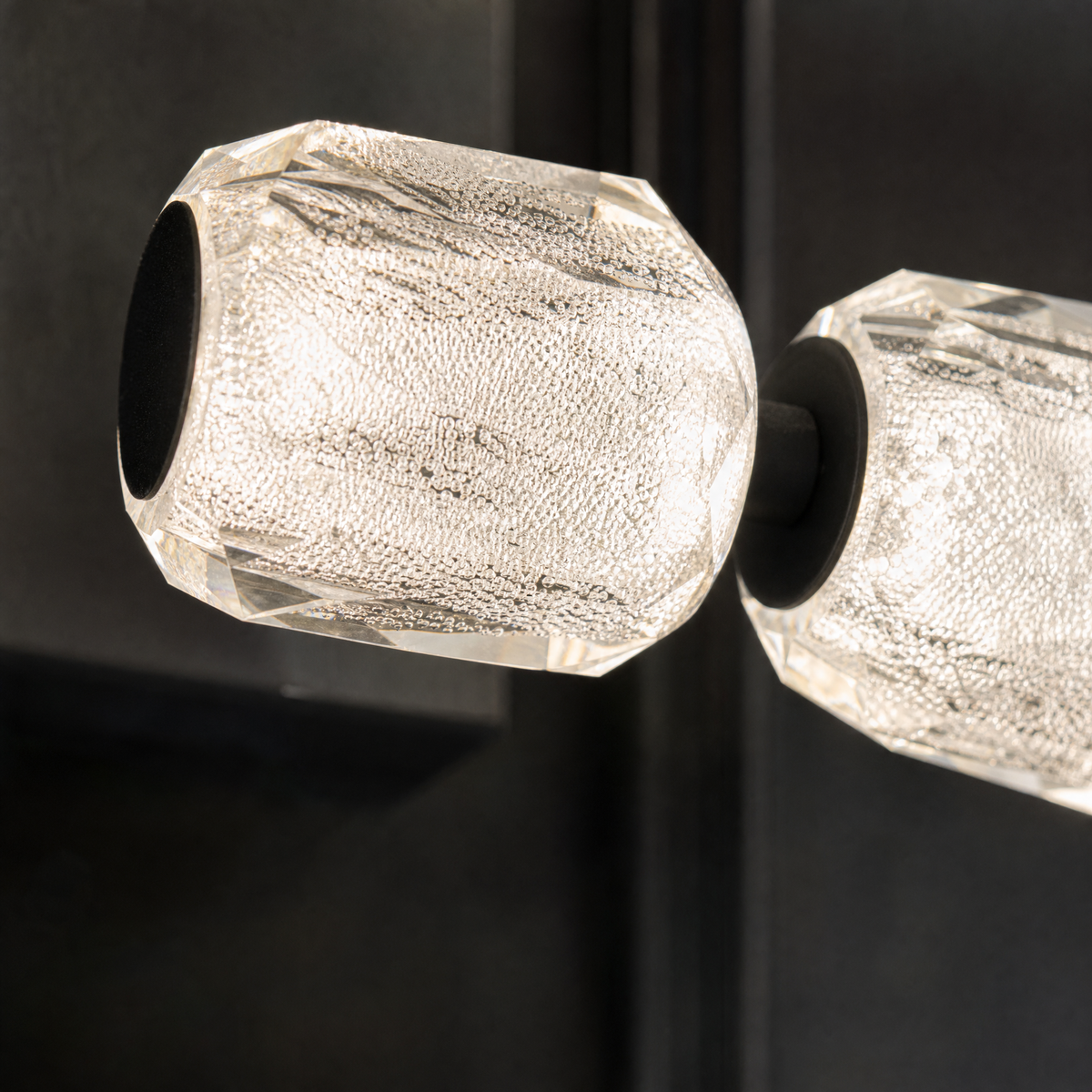 seduction-horizontal-crystal-vanity-light_MLD-009