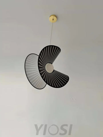 Shell Nordic Pendant - Pleated-1-Yiosilamp