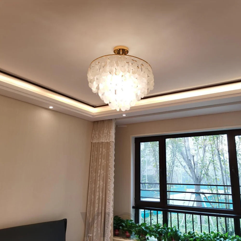 Shell Wind Chime Chandelier ∅ 19.7″ - Yiosilamp