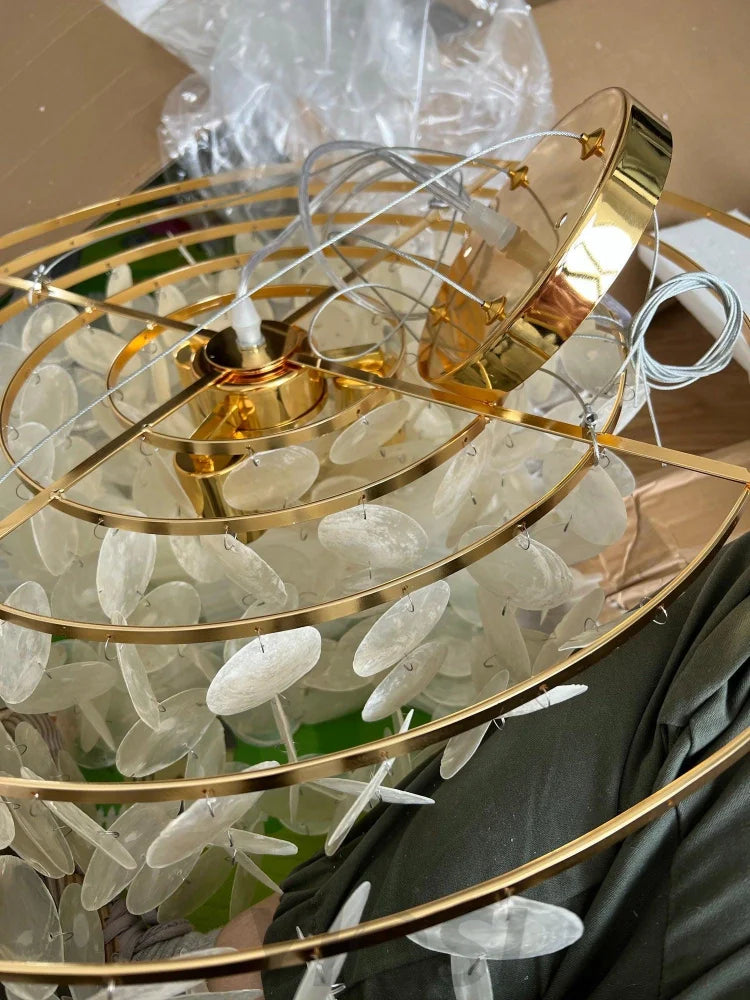 Shell Wind Chime Chandelier ∅ 19.7″ - Yiosilamp