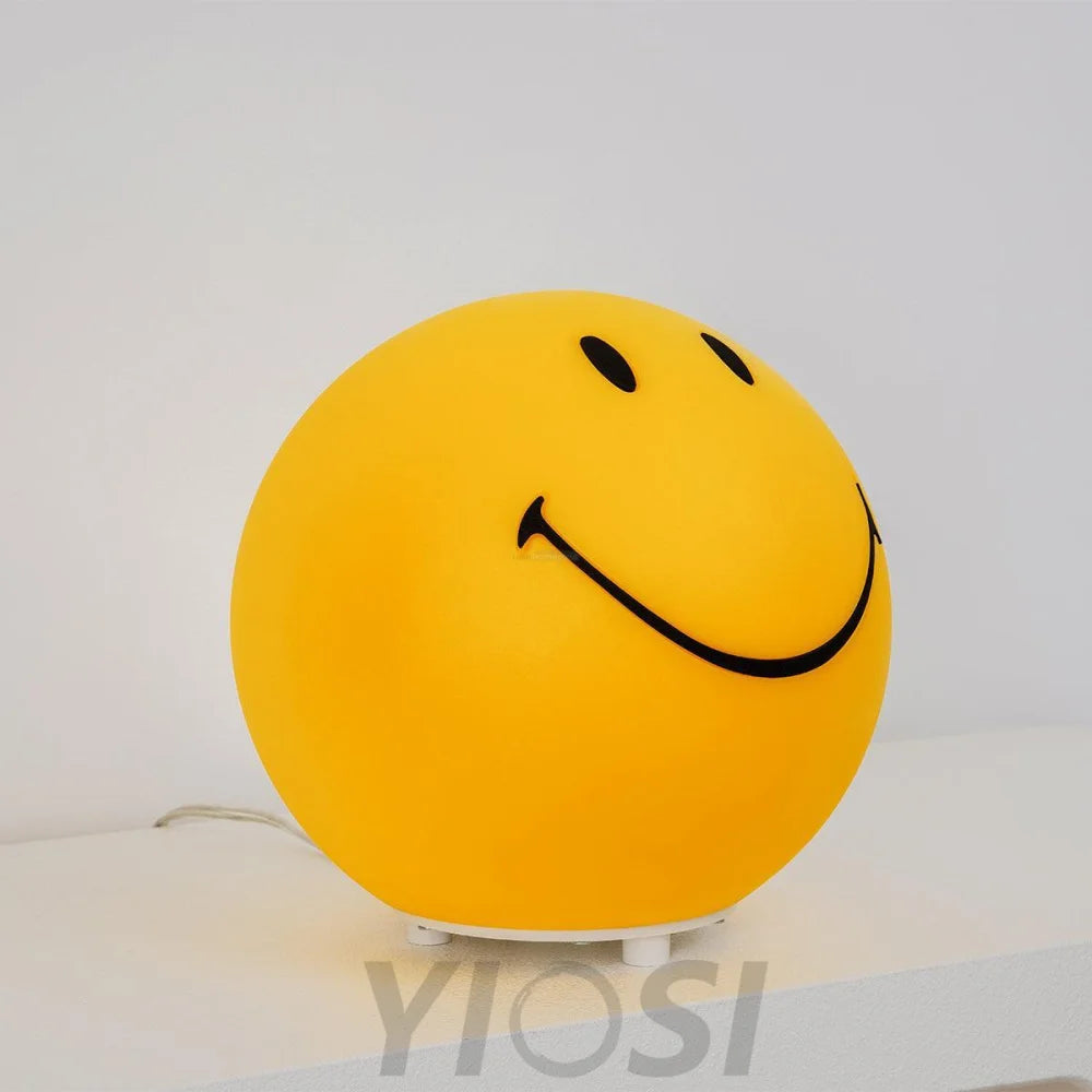 Smiling Style Rechargeable Built-in Battery Table Lamp - Candy-1-Yiosilamp