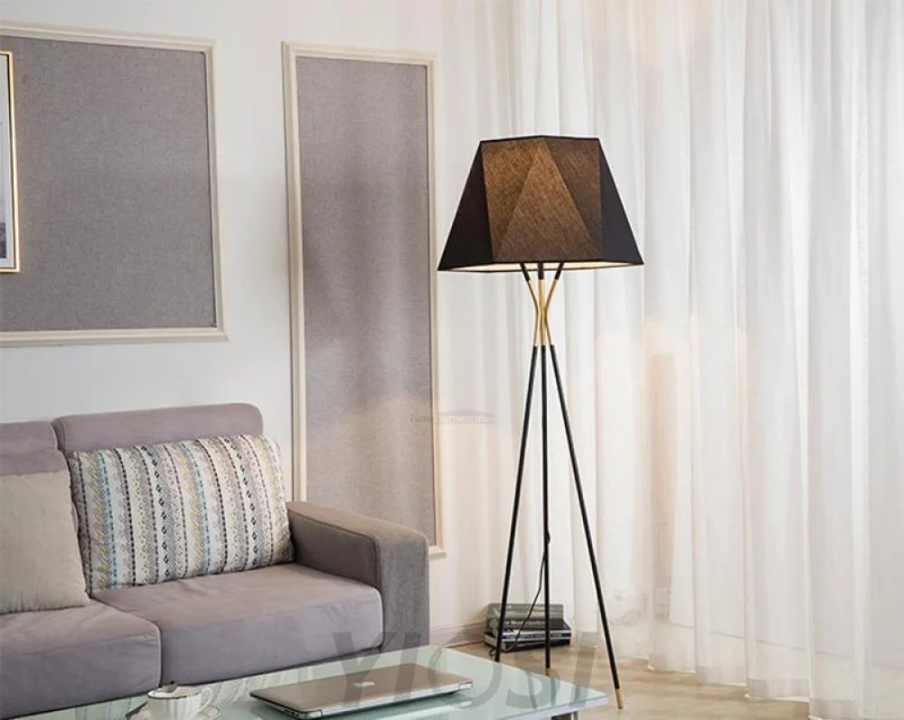 Solitaire Floor Lamp ∅ 21.7″ - Geometry-1-Yiosilamp