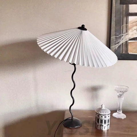 Squiggle Table Lamp ∅ 17″ - Yiosilamp