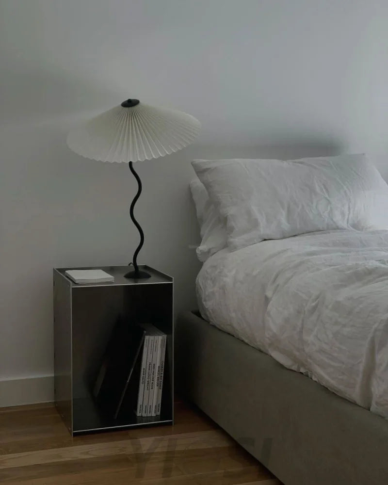 Squiggle Table Lamp ∅ 17″ - Yiosilamp