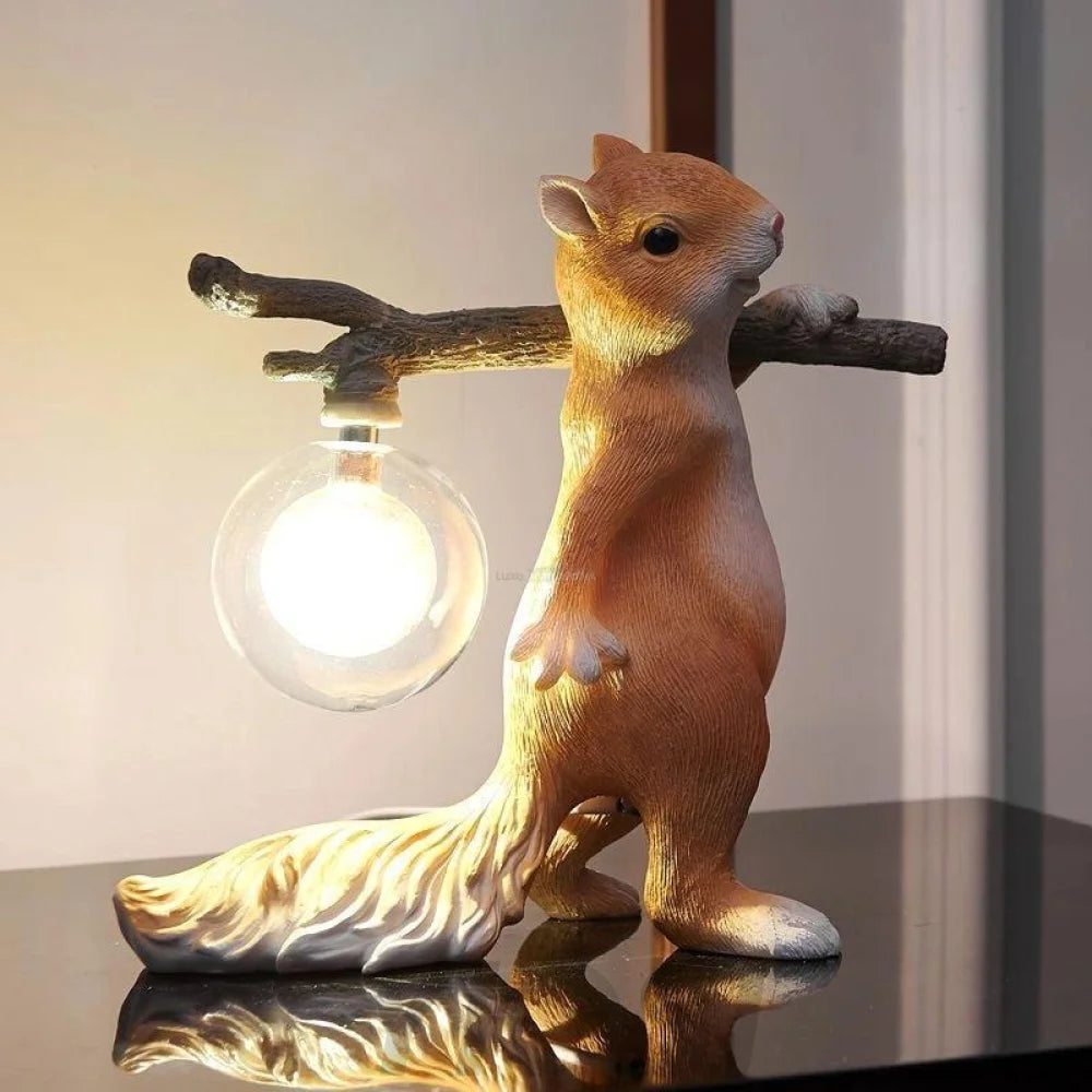 Squirrel Table Lamp ∅ 9.8″ - Creature-1-Yiosilamp