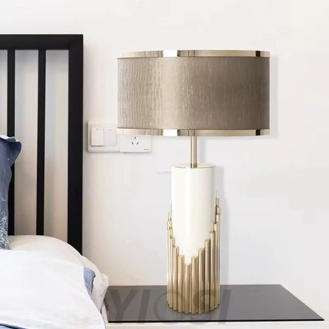 Streamline Table Lamp ∅ 15″ - Yiosilamp