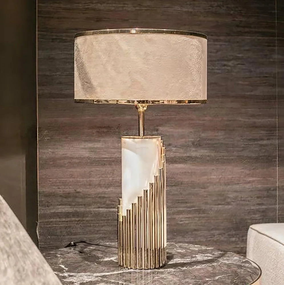 Streamline Table Lamp ∅ 15″ - Yiosilamp