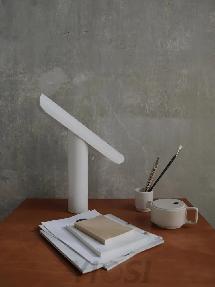 T-Table Lamp ∅ 11.8″ - Yiosilamp