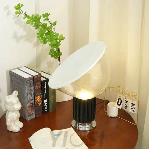 Taccia Glass Table Lamp Lamp