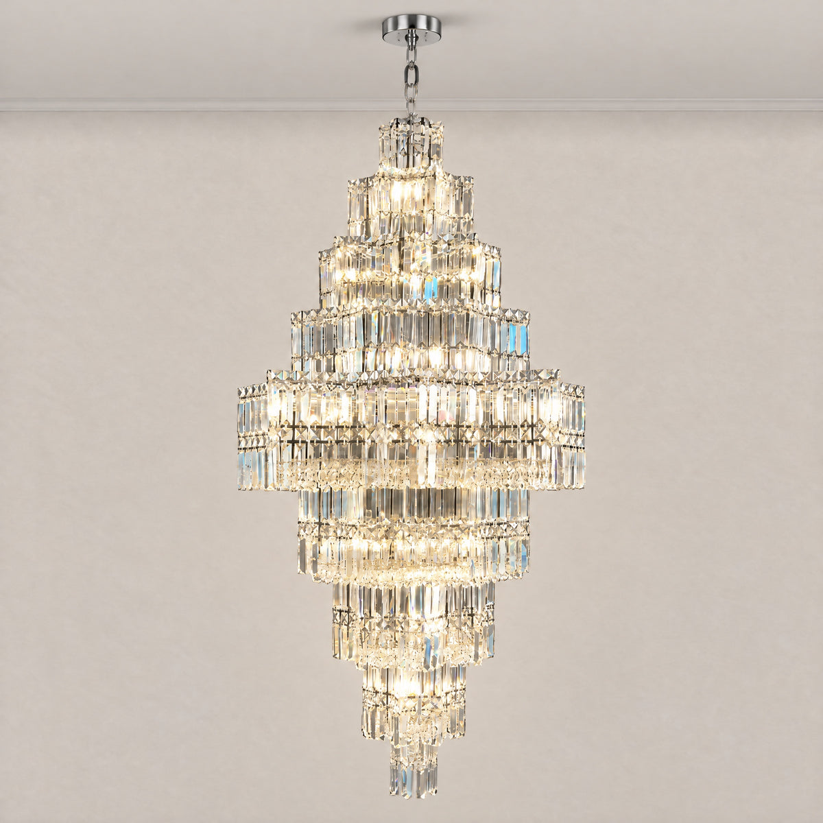 Universo Crystal Halo Chandelier – lights on