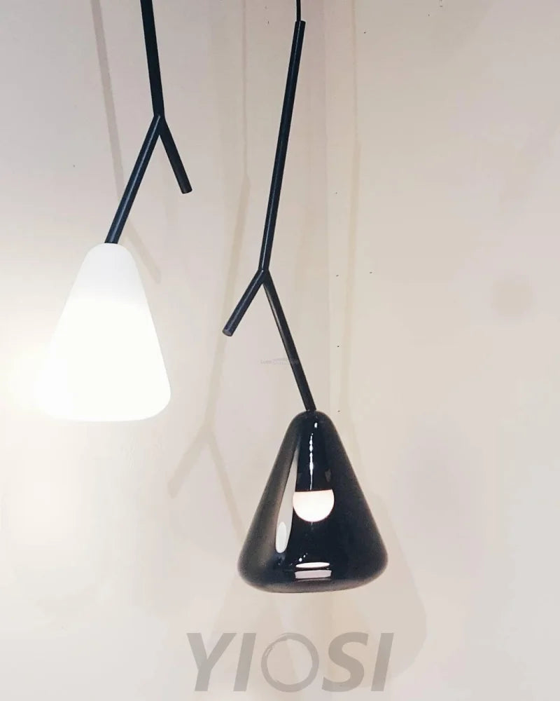 Vanamo Pendant Light ∅ 5.9″ - Earring-1-Yiosilamp