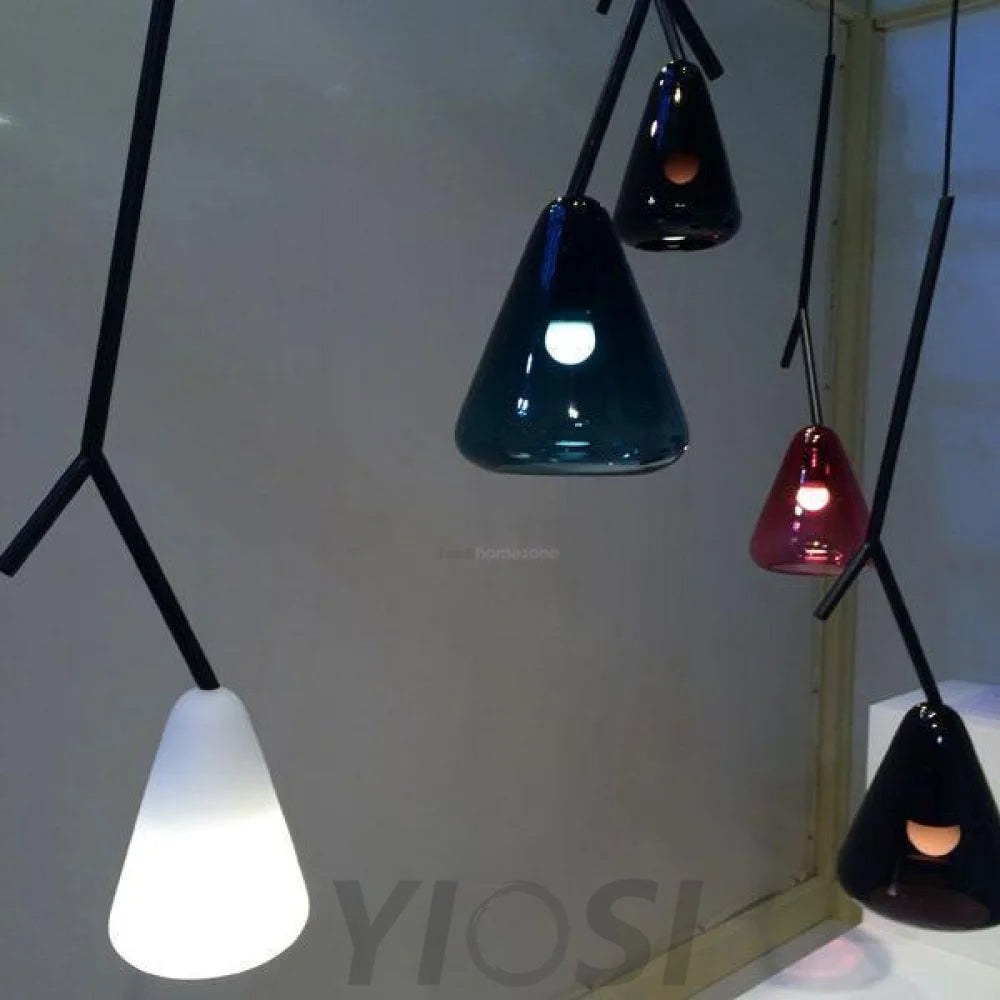 Vanamo Pendant Light ∅ 5.9″ - Earring-1-Yiosilamp