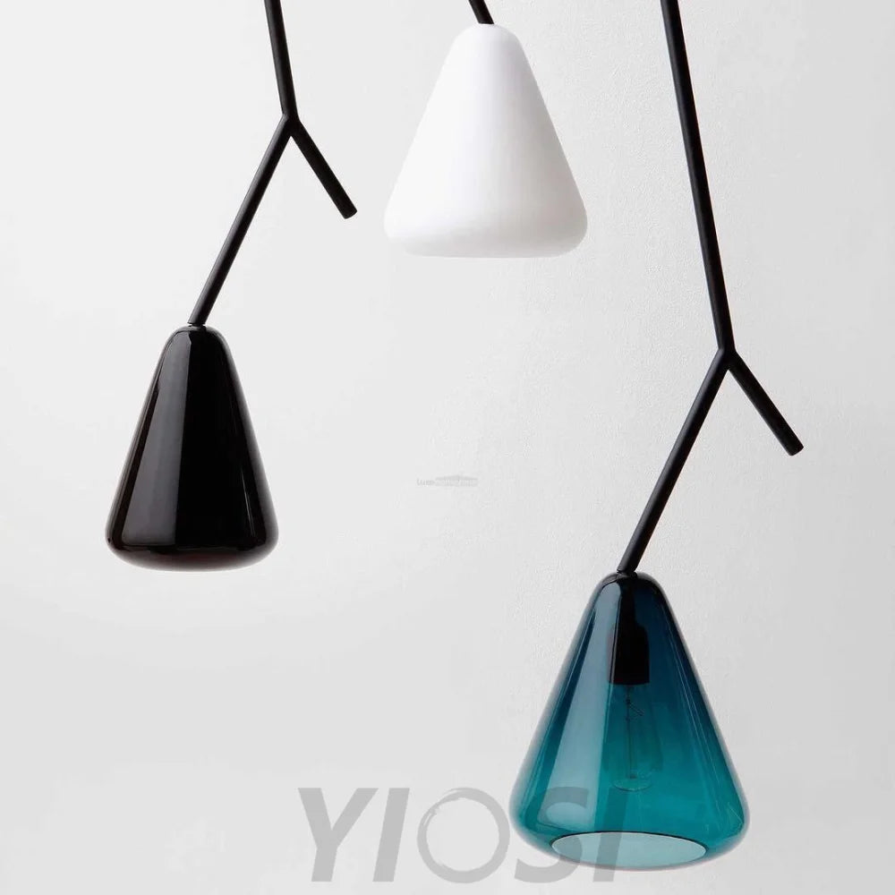 Vanamo Pendant Light ∅ 5.9″ - Earring-1-Yiosilamp