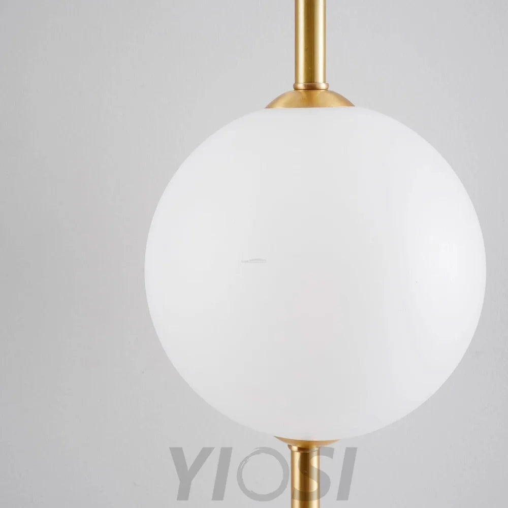 Vertical Globe Wall Sconce - Yiosilamp