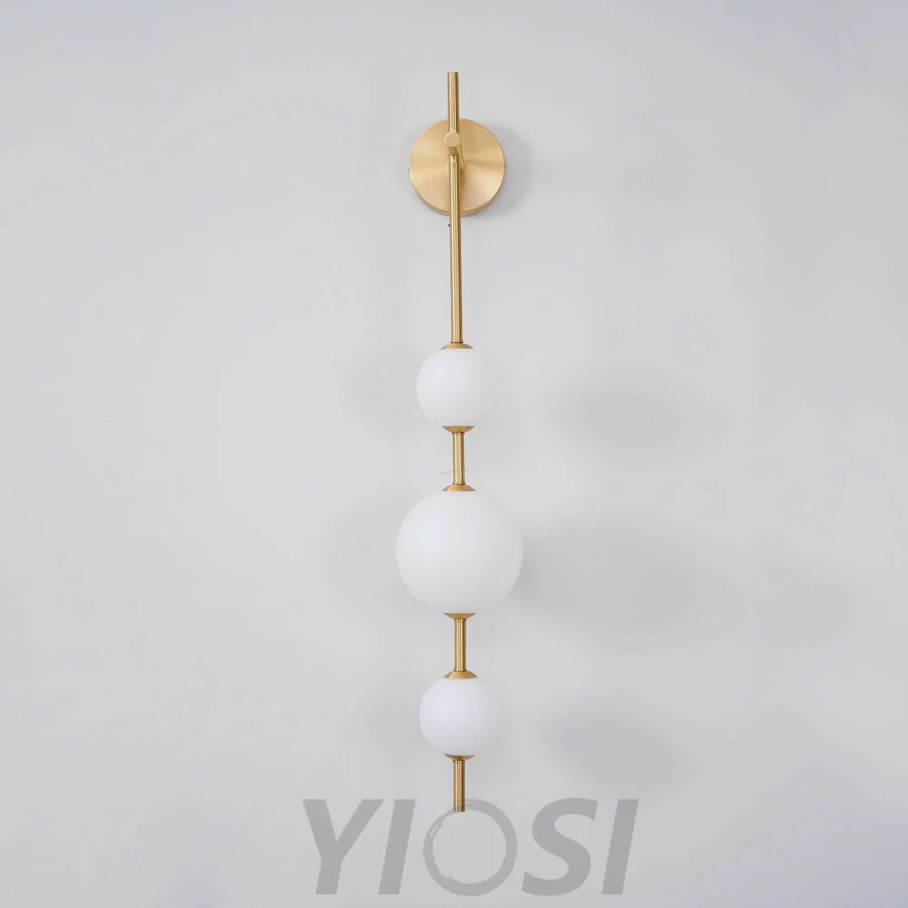 Vertical Globe Wall Sconce - Yiosilamp