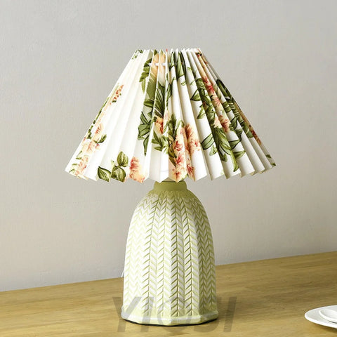 Vintage Pleated Table Light - Fabric-1-Yiosilamp