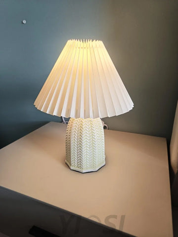 Vintage Pleated Table Light - Fabric-1-Yiosilamp