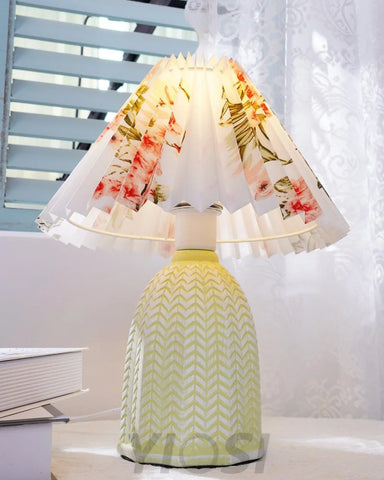 Vintage Pleated Table Light - Fabric-1-Yiosilamp