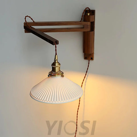 Walnut Telescopic Wall Scocne - Yiosilamp