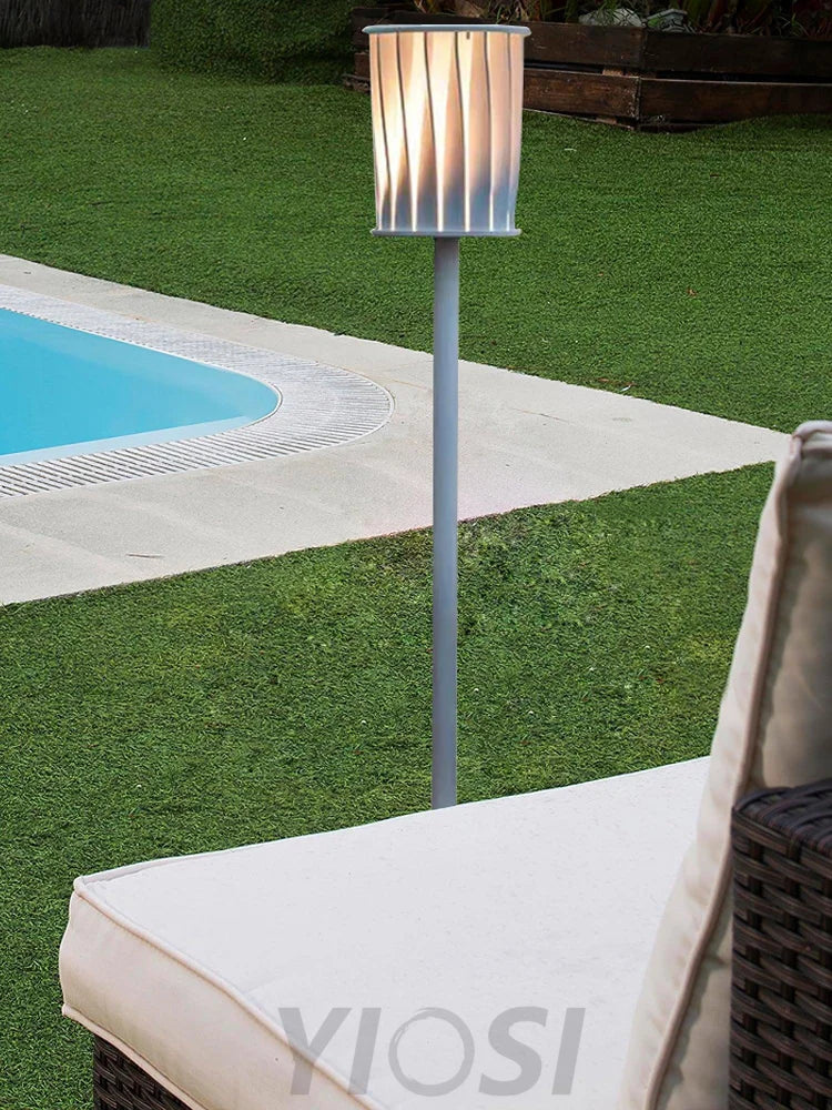 White Column Garden Light ∅ 11″ - Yiosilamp