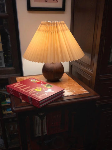 Wooden Pleated Table Lamp ∅ 11″ - Wood-1-Yiosilamp