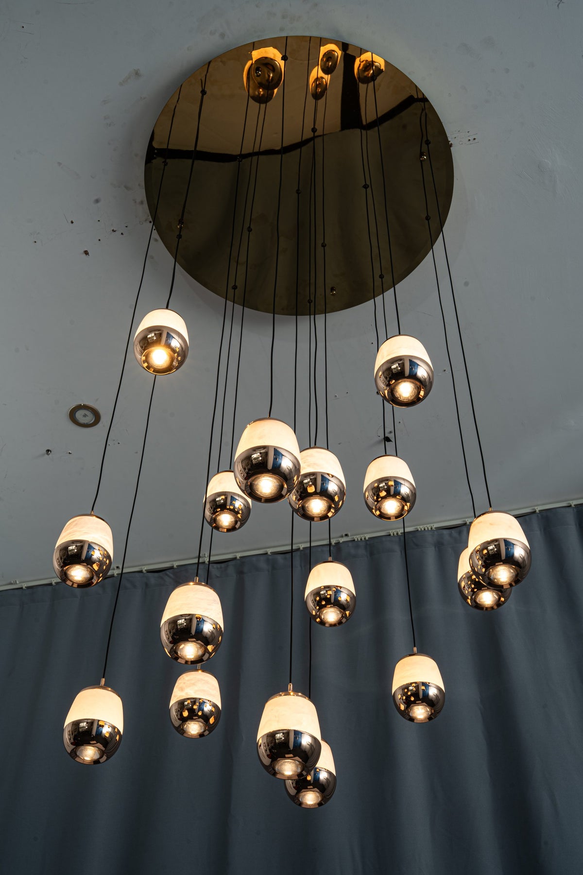 yiosi-cascata-cluster-ball-gold-md9628-059-048.jpg