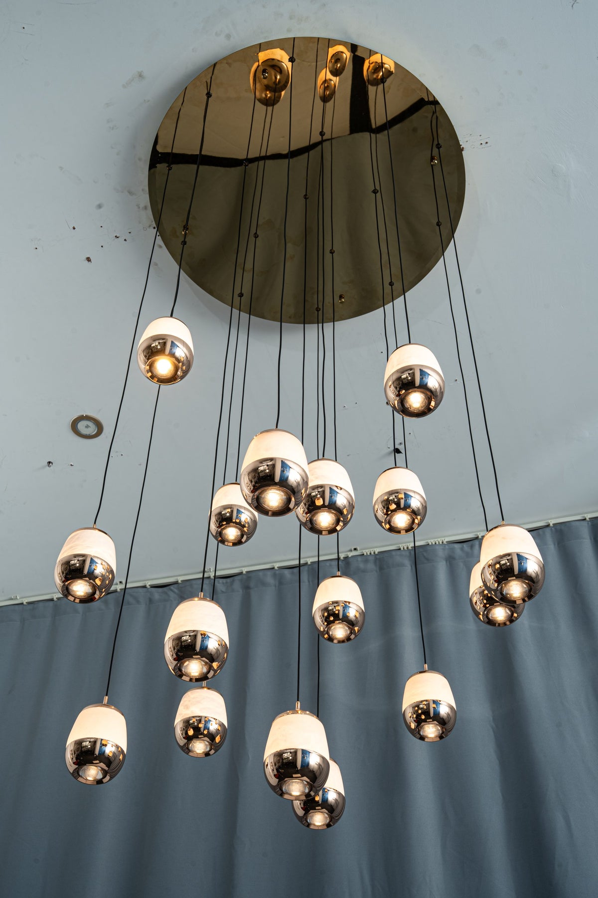 yiosi-cascata-cluster-ball-gold-md9628-059-051.jpg