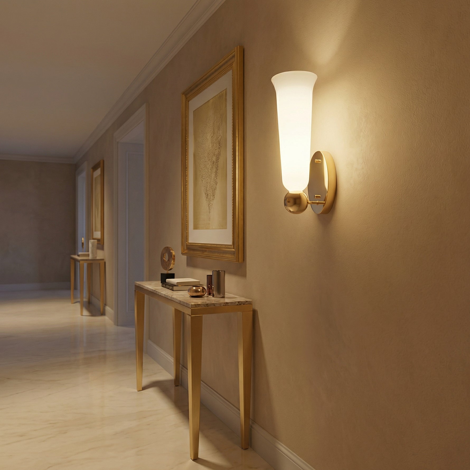 Yiosi Cristallo Mini Glass Wall Sconce - scene-1