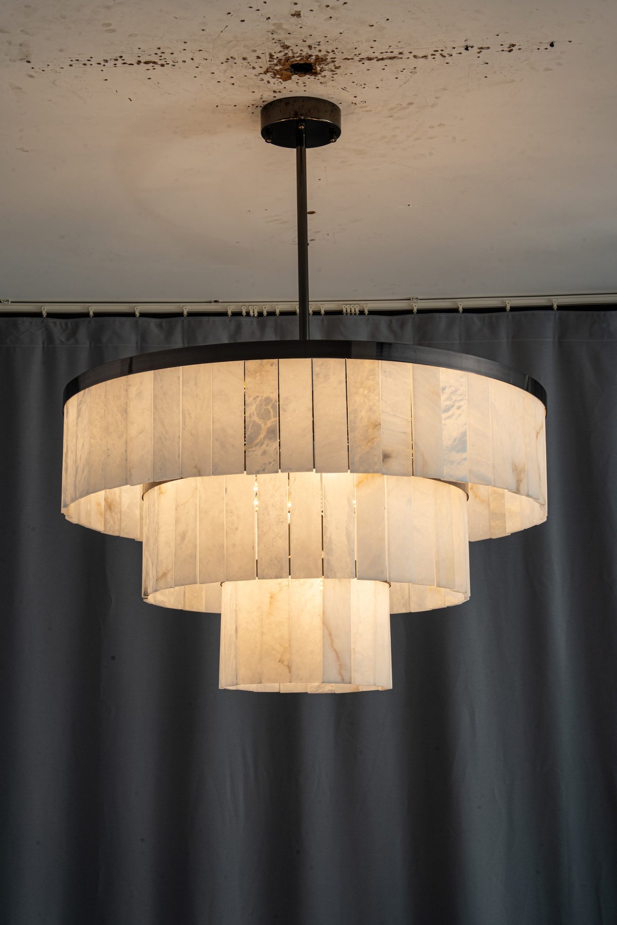 yiosi-disco-column-tier-9500-052-102.jpg