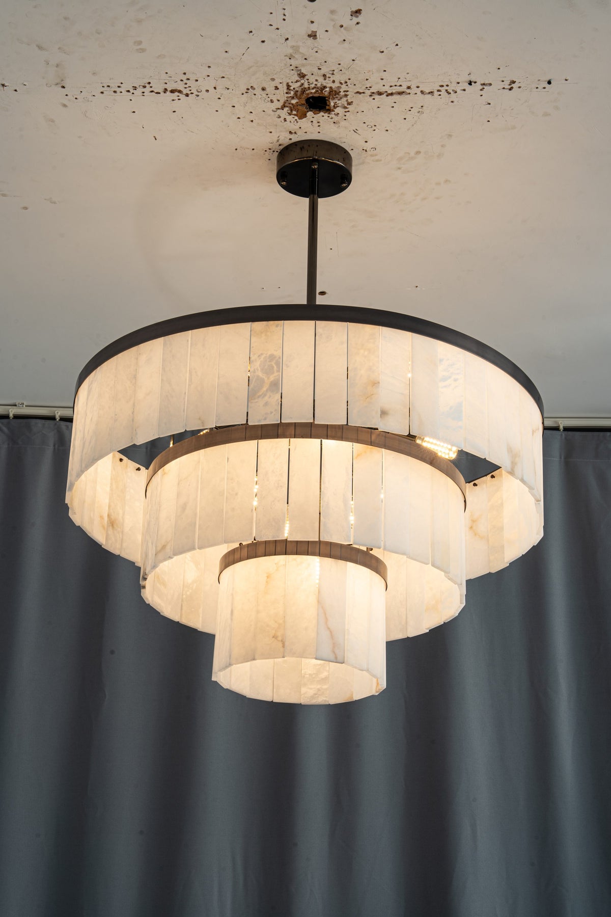 yiosi-disco-column-tier-9500-052-109.jpg