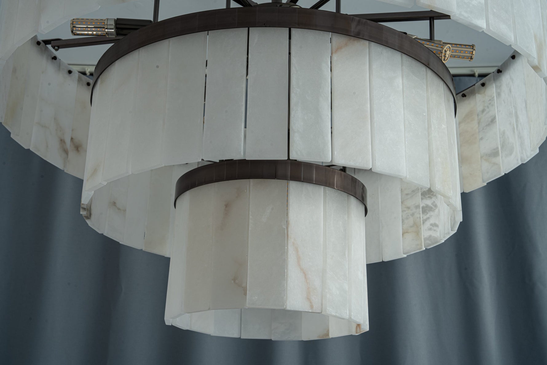yiosi-disco-column-tier-9500-052-117.jpg