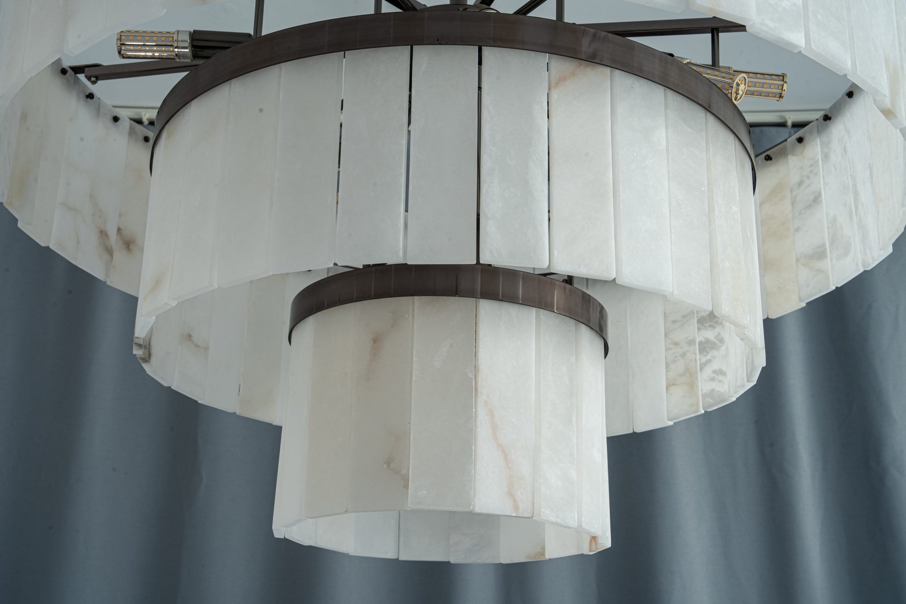 yiosi-disco-column-tier-9500-052-118.jpg