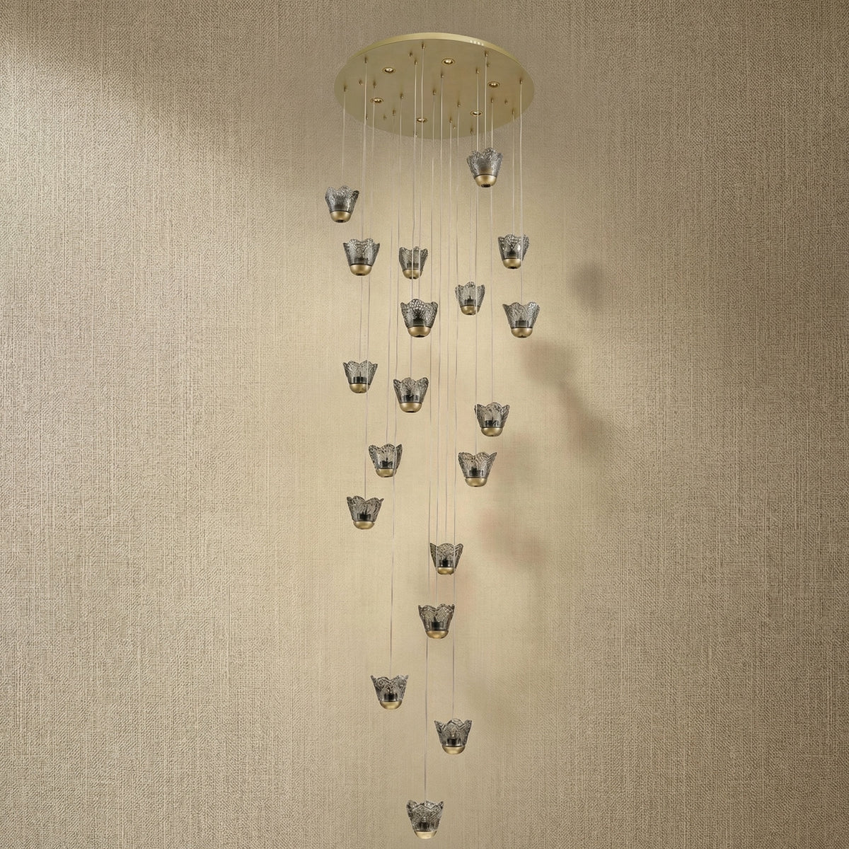 Yiosi Flowers Cascading Glass Pendant Light - dark